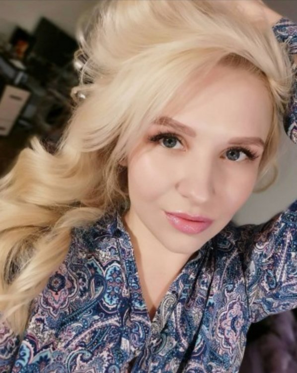 Twitch thot gamer girl хентай с собакой70